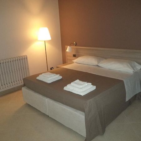 B&B SALento San Cesario di Lecce Habitación foto